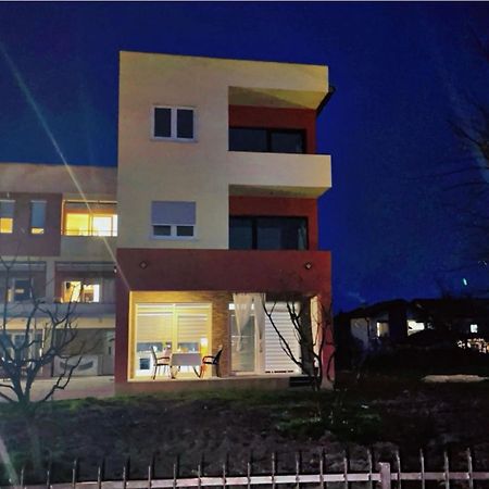Apartment Vila Tara Bihac Ngoại thất bức ảnh