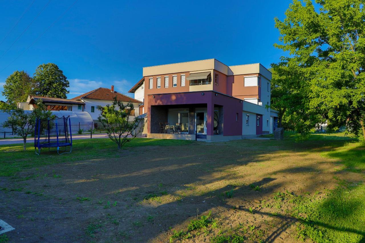 Apartment Vila Tara Bihac Ngoại thất bức ảnh