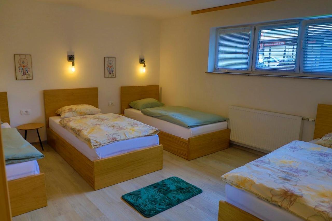 Apartment Vila Tara Bihac Ngoại thất bức ảnh