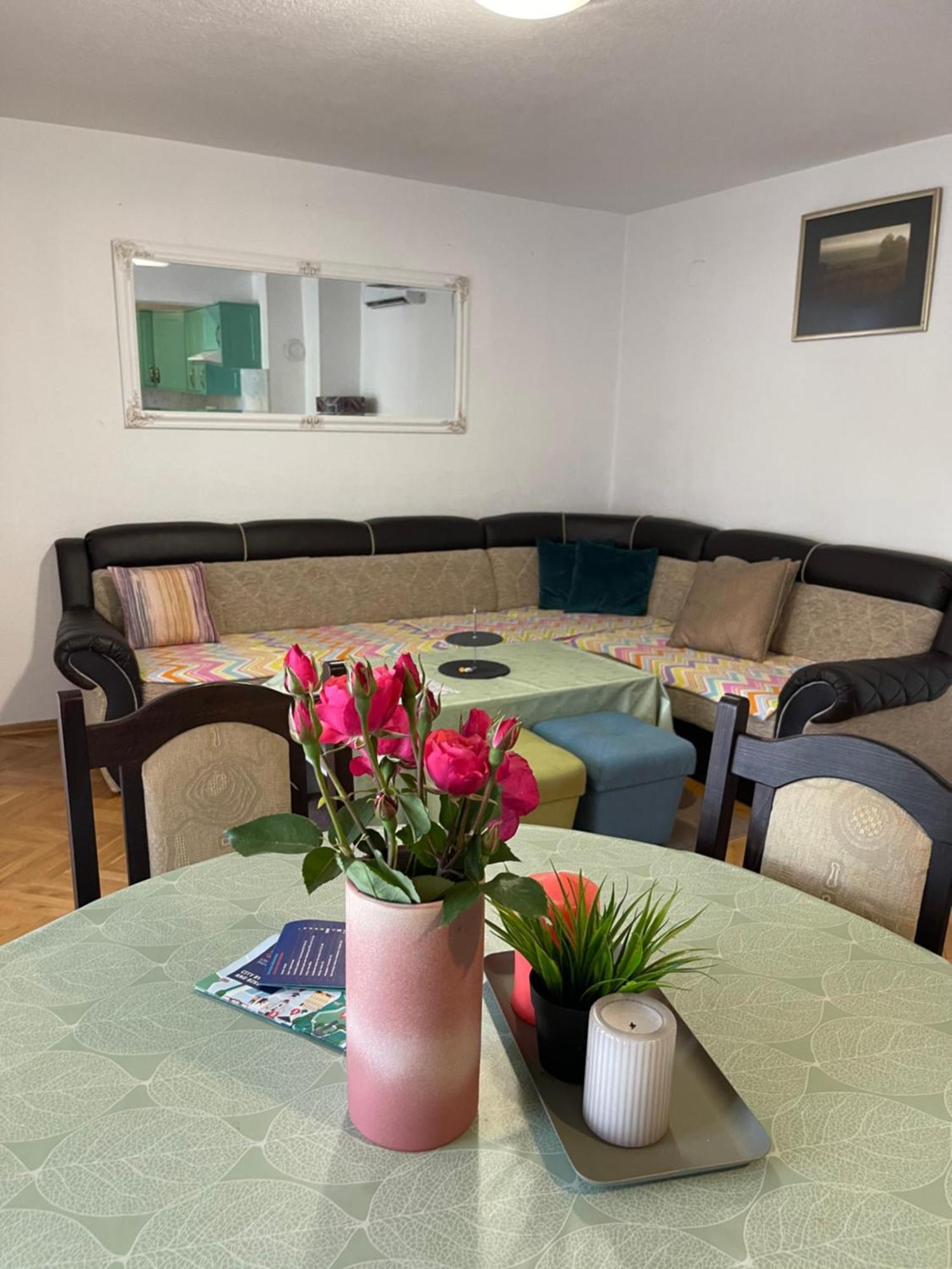Apartment Vila Tara Bihac Ngoại thất bức ảnh