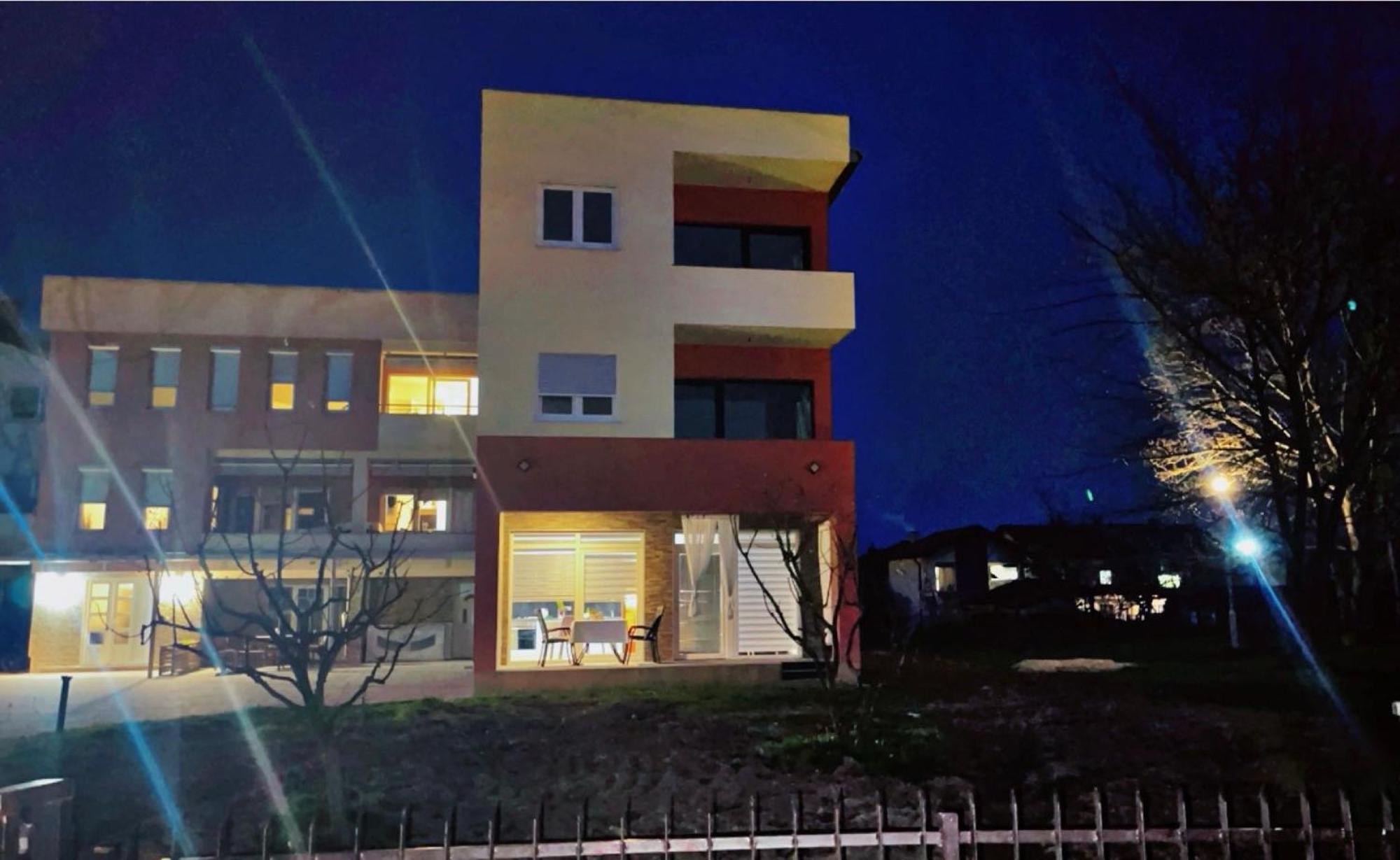 Apartment Vila Tara Bihac Ngoại thất bức ảnh